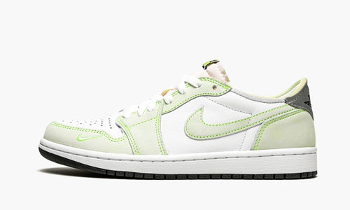 Air Jordan 1 Low OG "Ghost Green" Sneakers