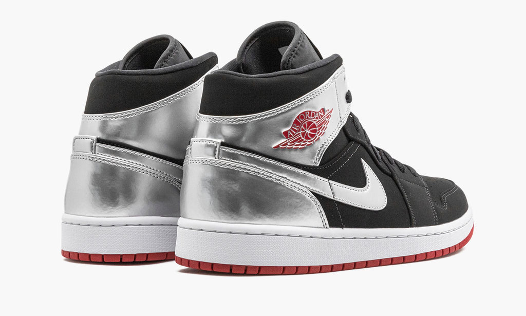 Air Jordan 1 Mid Johnny Kilroy Sneakers