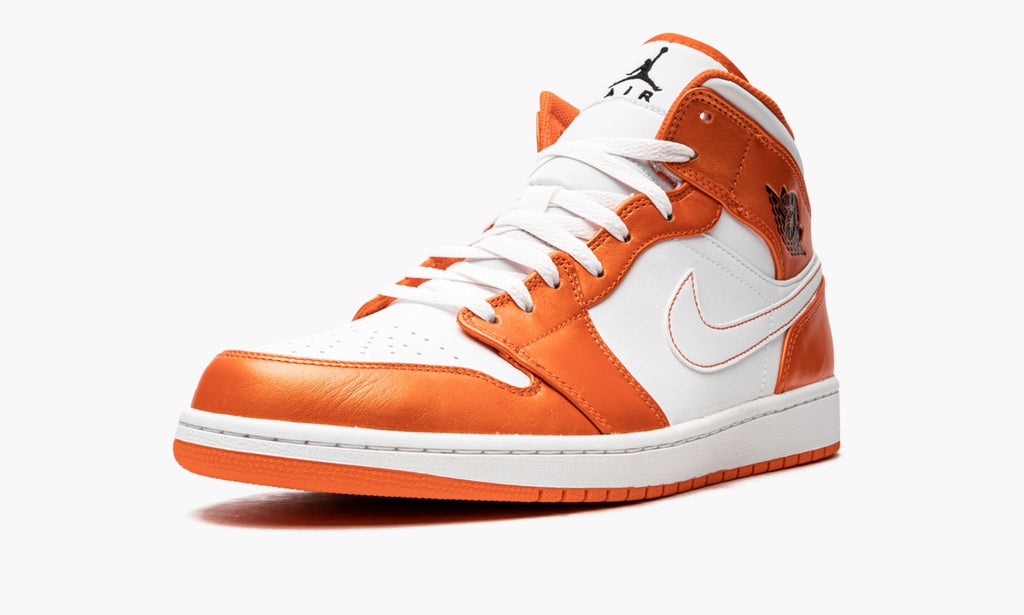 Air Jordan 1 Mid SE Electro Orange Sneakers