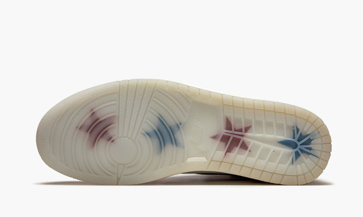 Air Jordan 1 Retro High OG "Trophy Room - With Blue Laces" Sneakers