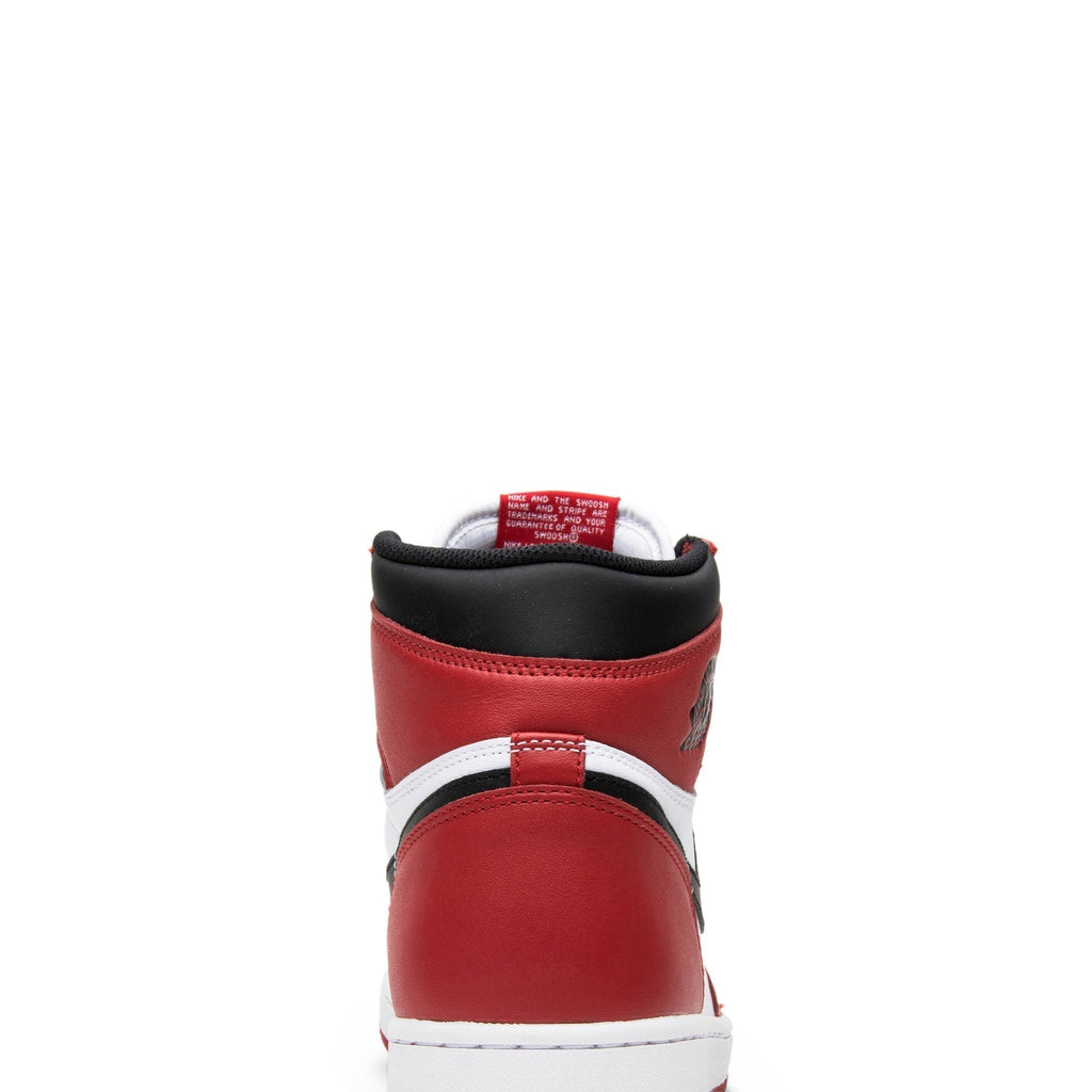Air Jordan 1 Retro High OG Chicago 2015 555088-101 Sneakers