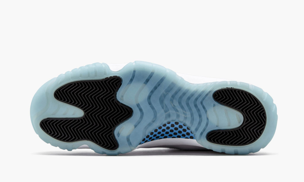 Air Jordan 11 Retro Legend Blue Sneakers