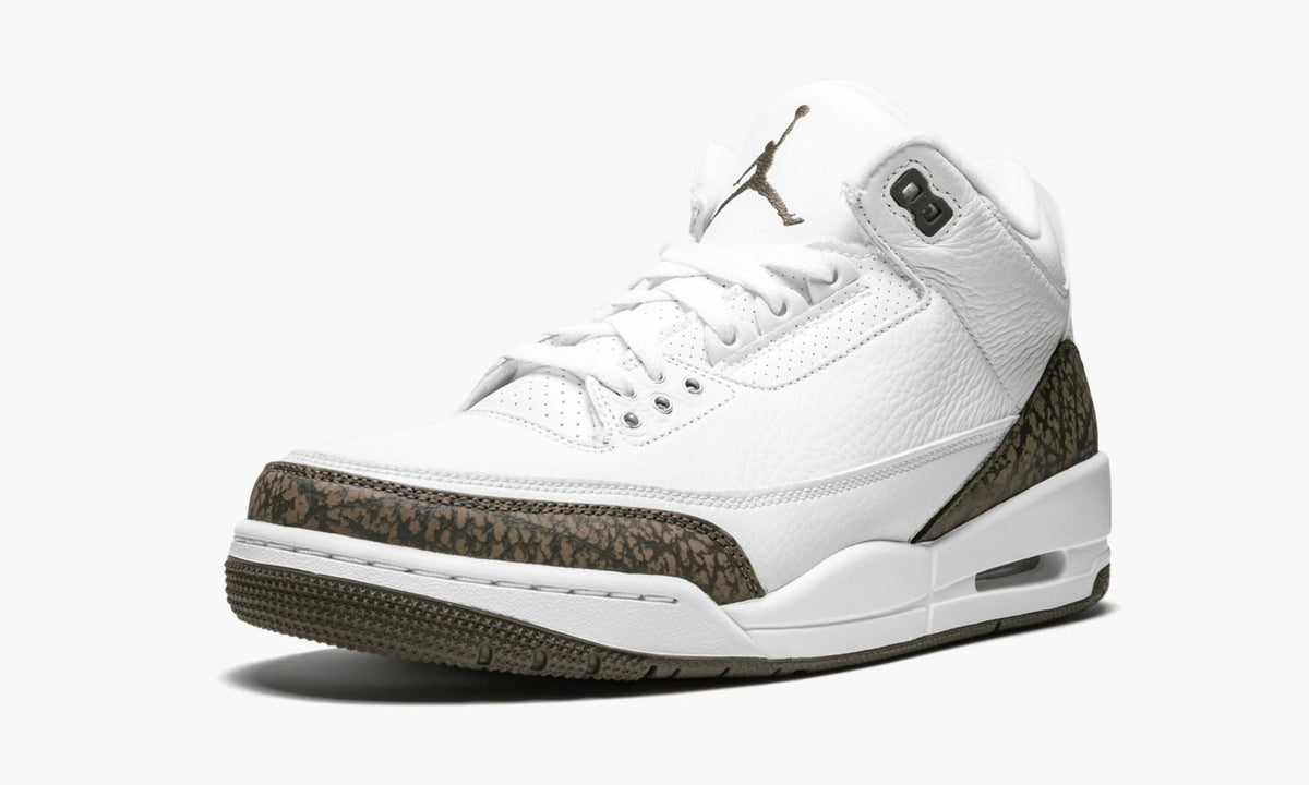 Air Jordan 3 Retro "Mocha" Sneakers
