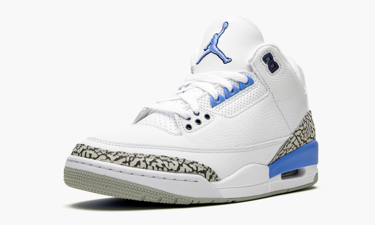 Air Jordan 3 Retro "UNC" Sneakers