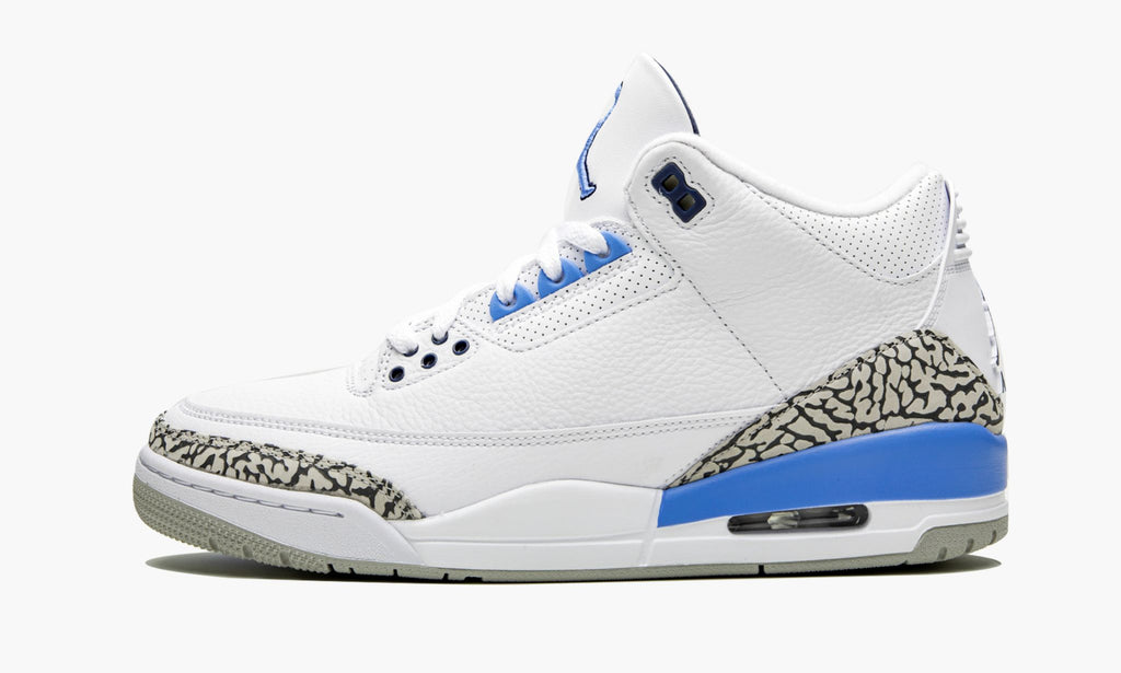 Air Jordan 3 Retro "UNC" Sneakers