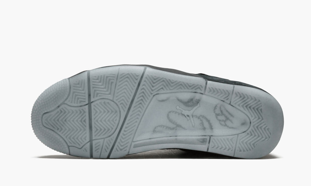 Air Jordan 4 Retro "Kaws - Black" Sneakers