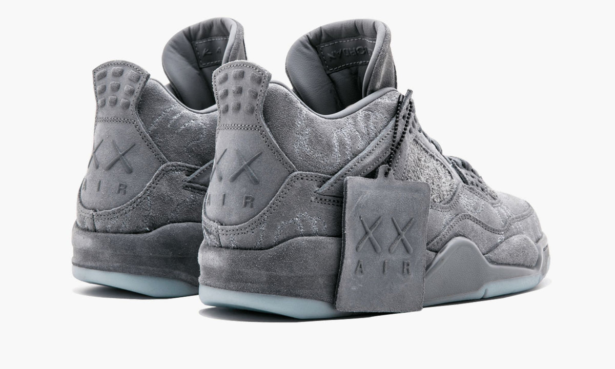 Air Jordan 4 Retro Kaws "KAWS" Sneakers