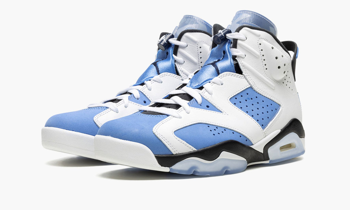 Air Jordan 6 Retro "UNC" Sneakers