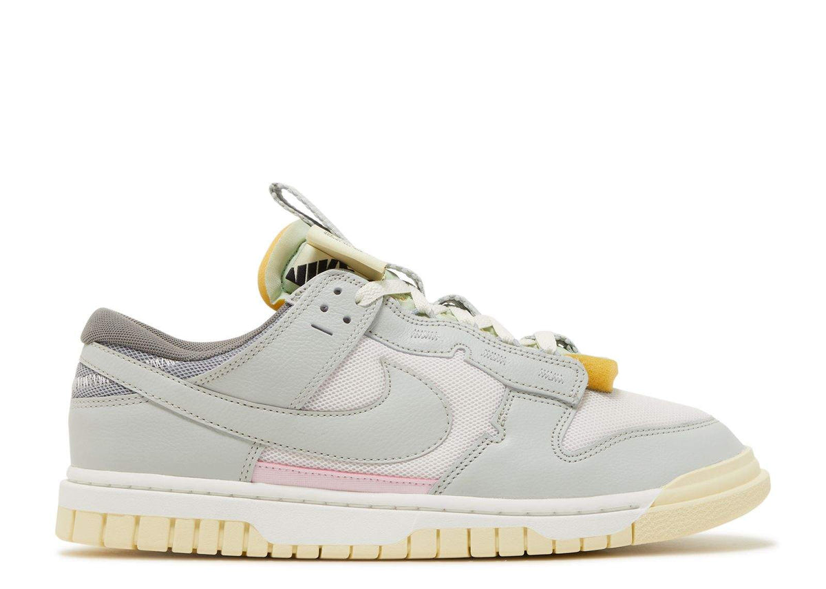 Nike Air Dunk Jumbo 'Mint Foam' Sneakers