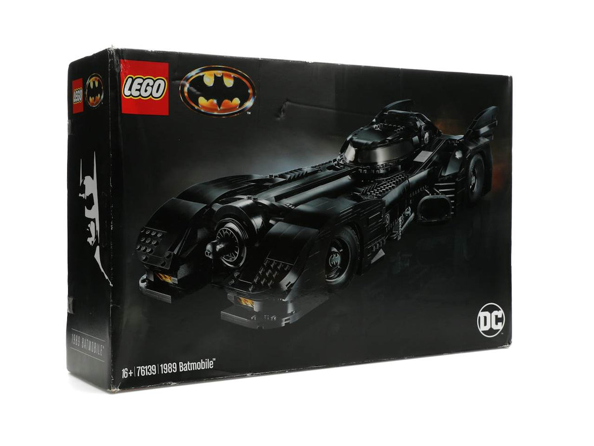 LEGO DC Batman 1989 Batmobile Set 76139