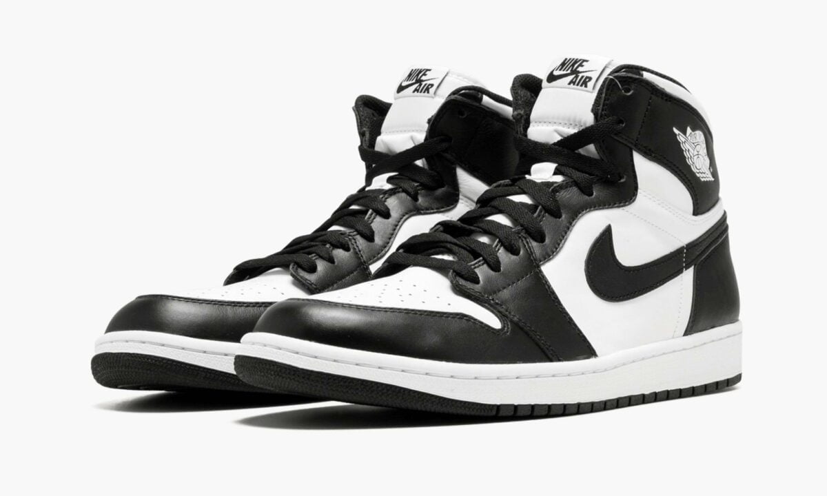 Jordan 1 Retro High OG Black White Sneakers