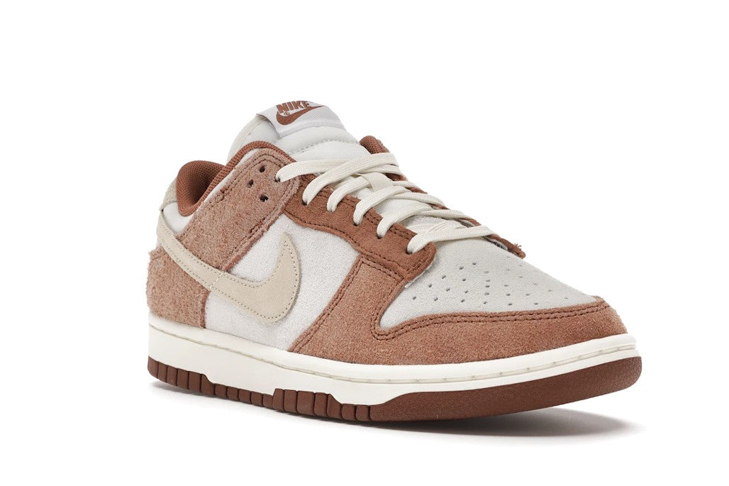 Nike Dunk Low Medium Curry Sneakers