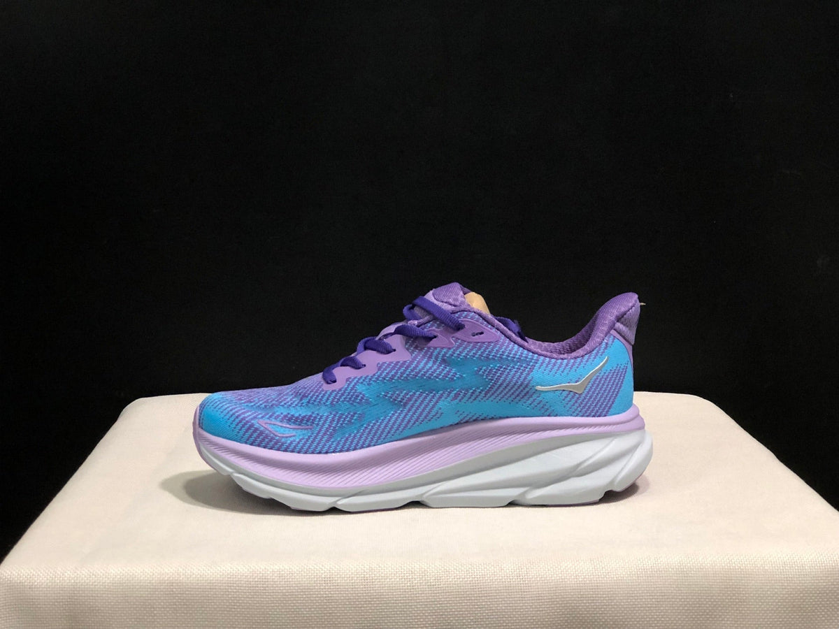 HOKA ONE ONE Clifton 9 Running Shoes