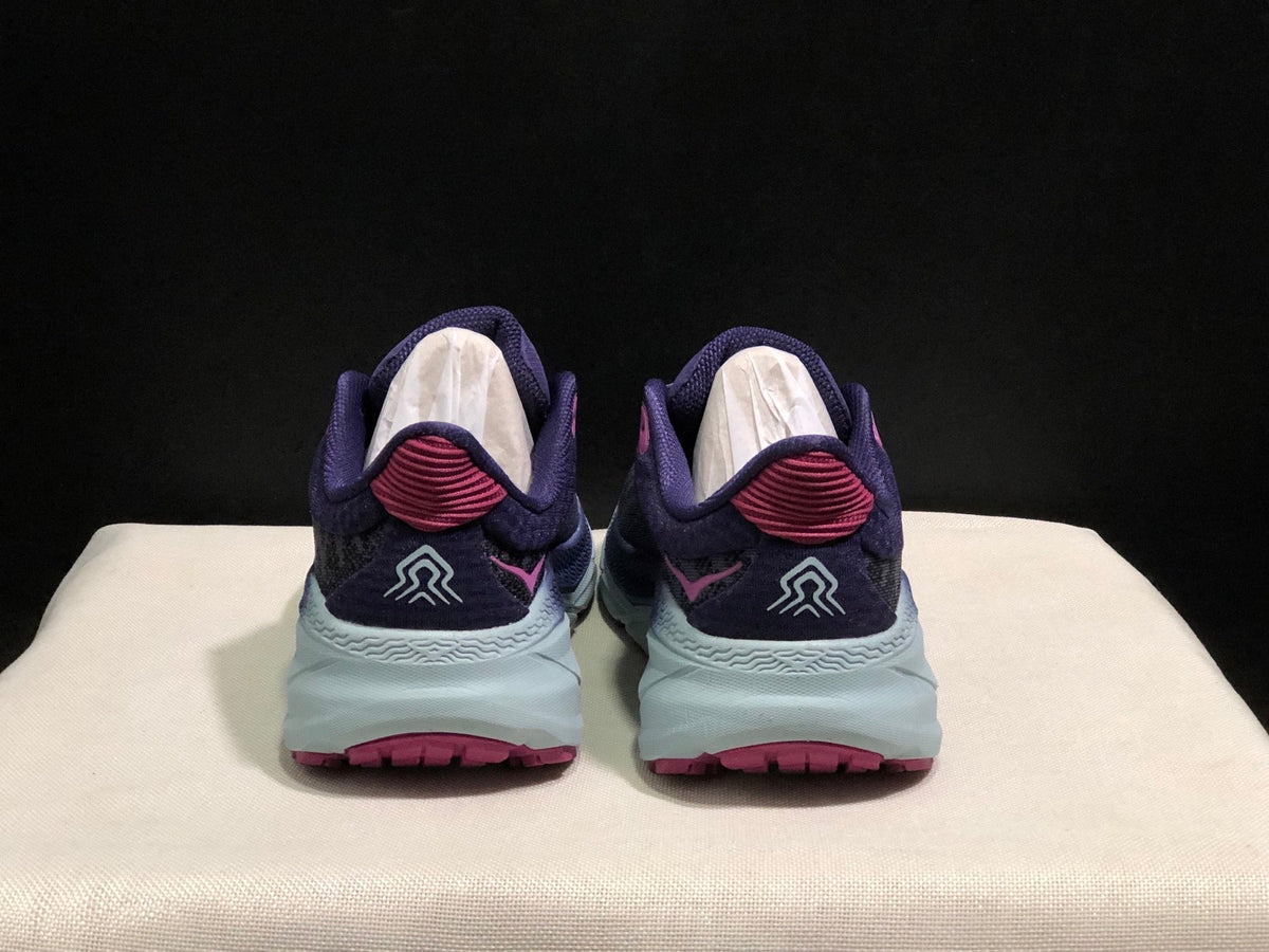 HOKA ONE ONE Challenger 7 Trail Running Shoes