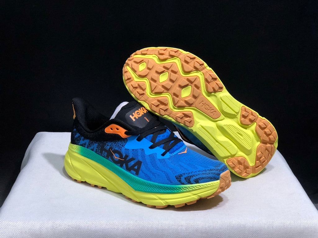 HOKA ONE ONE Challenger 7 Trail Running Shoes