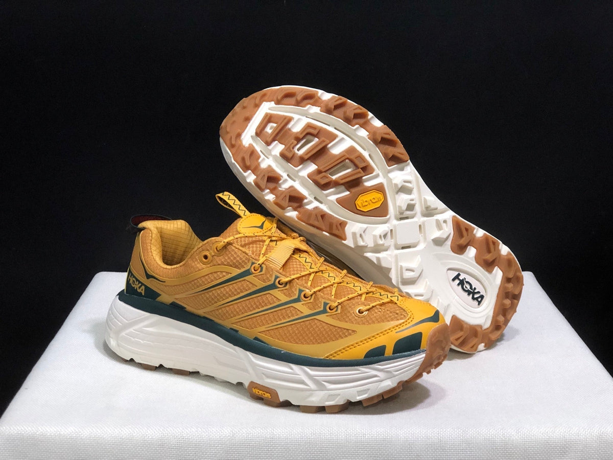 HOKA ONE ONE Mafate Three2 Trail Running Shoes